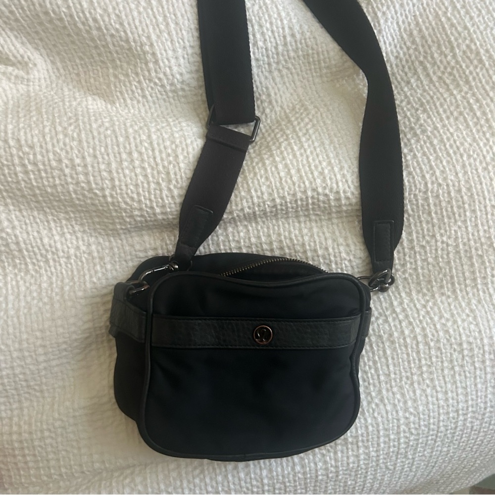 Lululemon Camera Bag